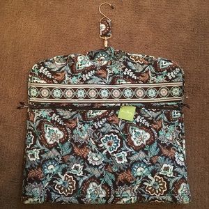 Vera Bradley NEW WITH TAGS Java Blue Garment Bag!